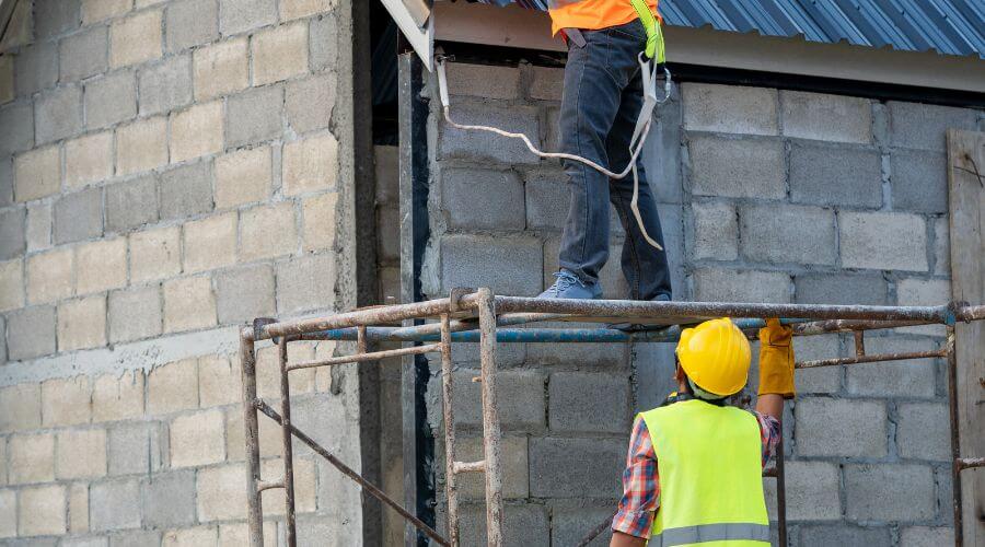 Professional New roof installation in Dundee, IL